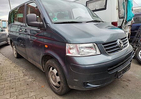 VW T5 Transporter Volkswagen Bus Multivan Startline