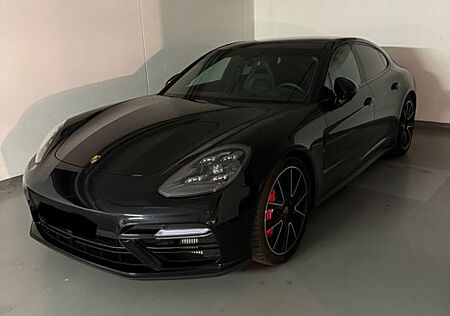 Porsche Panamera Turbo Approved Garantie