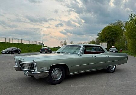 Cadillac Deville Sedan Hardtop