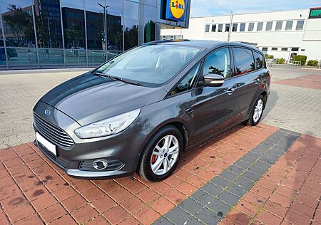 Ford S-Max 2,0 TDCi 110kW Titanium TÜV
