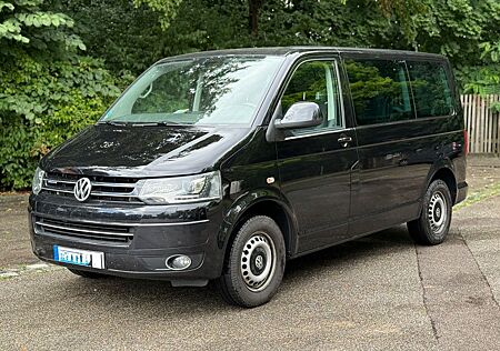 VW T5 Multivan Volkswagen Bluemotion / BiXenon / AHK / 7Sitze
