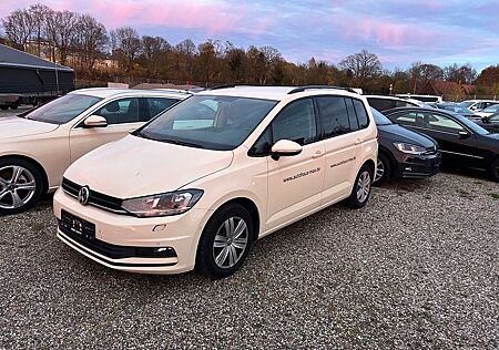 VW Touran Volkswagen 2.0 TDI DSG 7 Sitzer