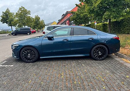 Mercedes-Benz CLA 250 Coupé AMG Line