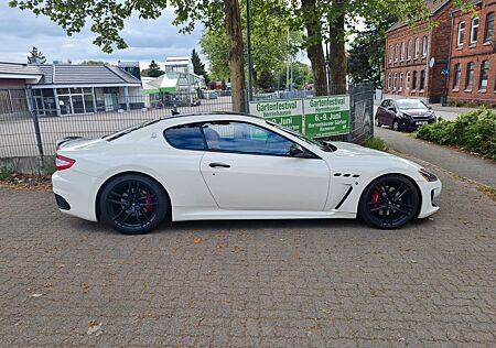 Maserati GranTurismo 4.7 V8 MC Stradale Automatik