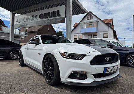 Ford Mustang GT V8 Performance Leder Navi View PDC