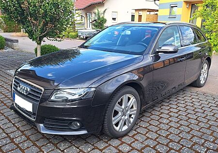 Audi A4 2.0 TDI Avant 170PS Ambiente Navi Leder Xenon