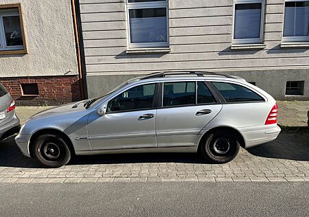 Mercedes-Benz C 180 T AVANTGARDE Avantgarde