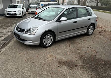 Honda Civic 1.6i. 1 Hand Automatikgetreibe