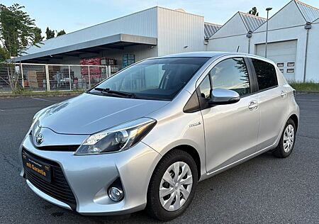 Toyota Yaris Hybrid Life/AUTOMATIK/RÜCKCAMARA/NAVI/BT