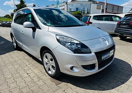 Renault Scenic III Dynamique+SHZ+Automatik**65.000 km**
