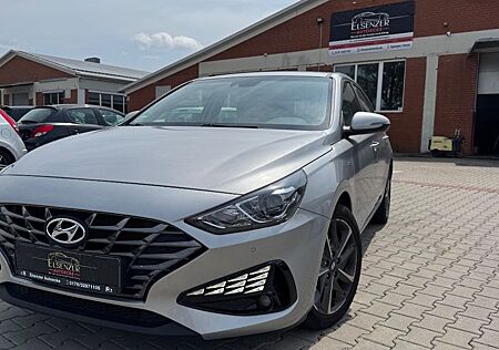 Hyundai i30 Trend Mild-Hybrid#R.Cam#NAVI#WerkGarantie