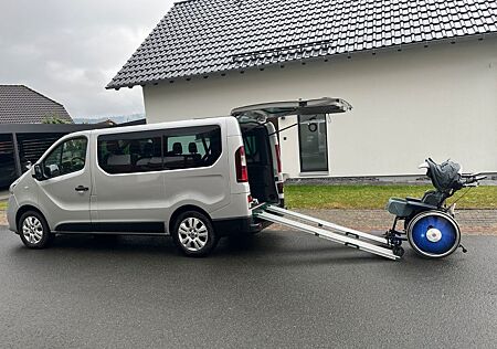 Renault Trafic Rollstuhltransport Handicap Umbau