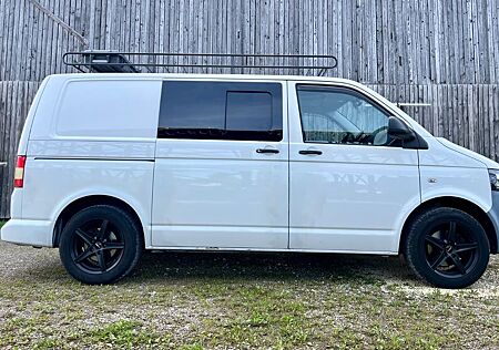VW T5 Transporter Volkswagen T5 Camper