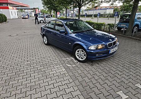 BMW 316i touring -