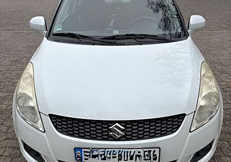 Suzuki Swift 1.2 Comfort, SHZ, Klimaaut., TüV 09/27