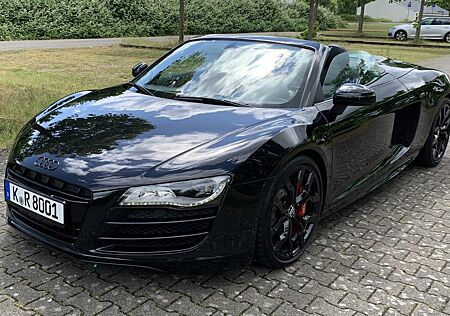 Audi R8 5.2 FSI S tronic quattro Spyder Cabrio