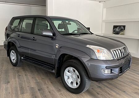 Toyota Land Cruiser 3.0 4x4 D-4D AHK+KLIMA+TEMPOMAT