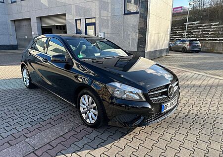 Mercedes-Benz A 180 Style Style
