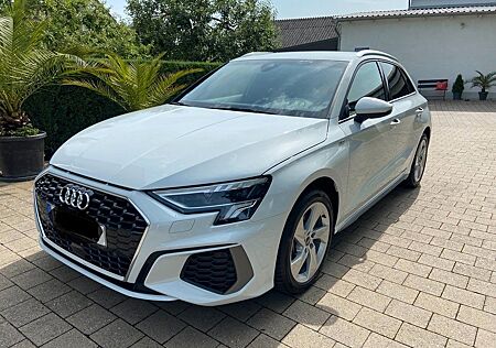 Audi A3 40 TFSI S tr. quattro S line Sportback S line