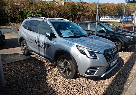 Subaru Forester Platinum 2.0 ie Vorführwagen!