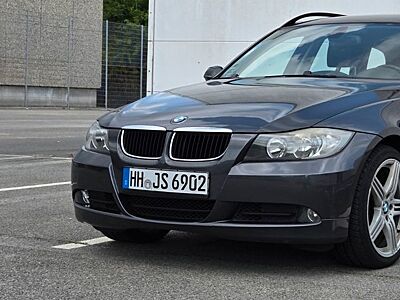 BMW 320i touring -