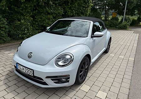 VW Beetle Volkswagen 1.4 TSI BMT Design Cabriolet Design