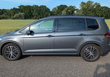 VW Touran Volkswagen 2.0 TDI SCR Comfortline BMT