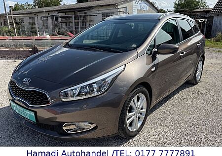 Kia ANDERE Ceed Sportswagon FIFA World Cup Edition