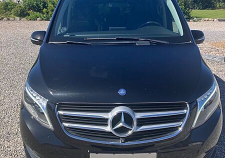 Mercedes-Benz V 250 d 4MATIC AVANTGARDE EDITION lang AVANT...