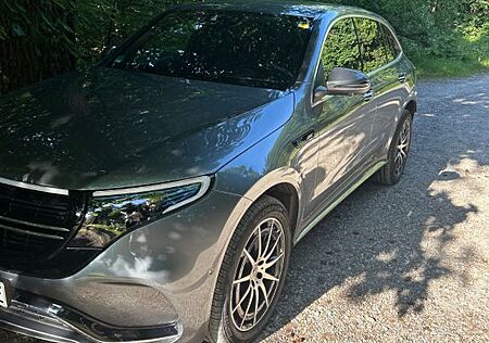 Mercedes-Benz EQC 400 4MATIC AMG Line Memory Multibeam