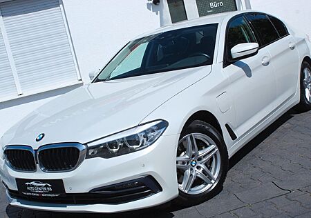 BMW 530e Sport Line NAVI*SOFT-CLOSE*T-LEDER*LED*360°
