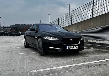 Jaguar XF 30d 300PS R-Sport Automatik R-Sport