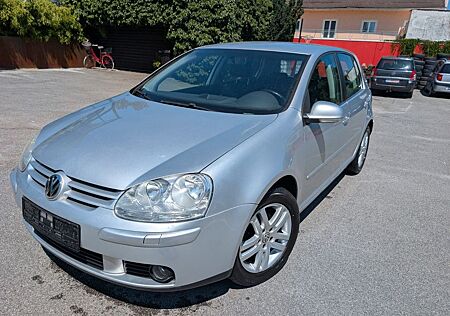 VW Golf Volkswagen V Lim. Tour*TÜV Neu*Service Neu*Sitzheizung