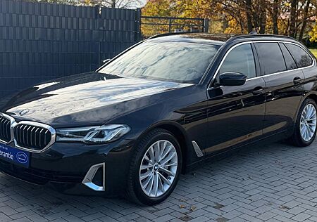 BMW 540i Touring xDrive LuxuryLine HUD*ACC*LED*Navi