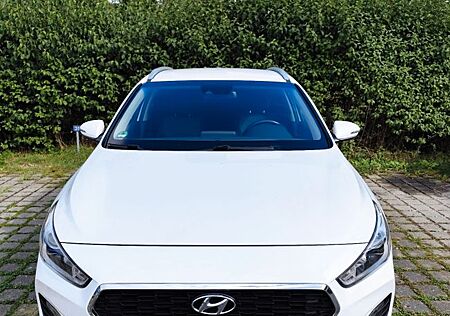 Hyundai i30 1.6 CRDi 85kW Select Select