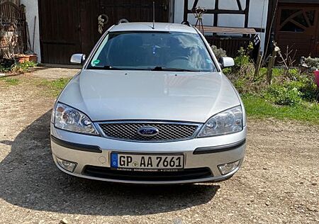 Ford Mondeo 1,8 92 kW Ghia Ghia