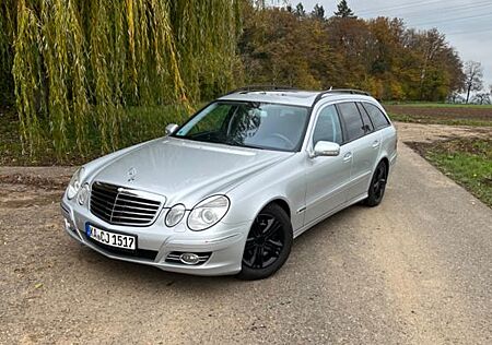 Mercedes-Benz E 350 CGI T AVANTGARDE 7Sitzer