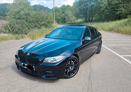 BMW 530d 320PS + TOP Austattung + Scheckheft