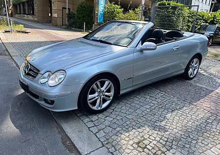 Mercedes-Benz CLK 200 CLK Cabrio AVANTGARDE