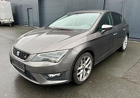Seat Leon FR-Line Navi LED Sitzheizung Sound