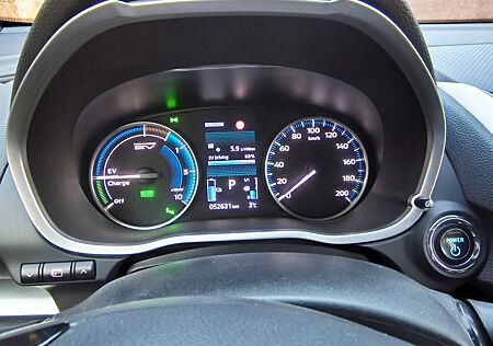 Mitsubishi Eclipse Cross 2.4 PLUG-IN HYBRID 4WD Plus Plus