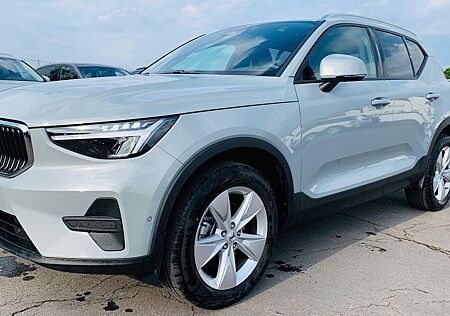 Volvo XC 40 XC40 B3 Aut. ACC BLIS AHK 360° LED NAVI PILOT Sh