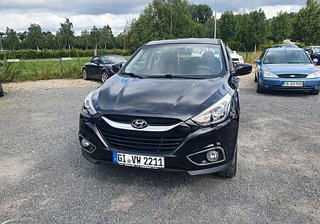 Hyundai ix35 1.6 GDI FIFA World Cup EDITION Gold 2WD...