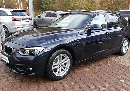 BMW 320i *xDrive*Klima*Sitzhzg*Leder*Xenon*Kam*Pano