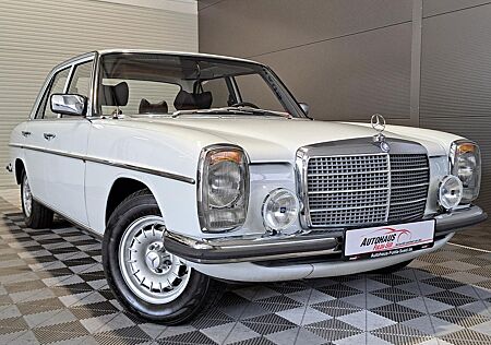 Mercedes-Benz 230 Strich Acht Lim. -4°H-Zulasssung°Autom°Leder