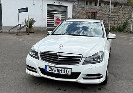 Mercedes-Benz C 200 CDI T BlueEFFICIENCY -