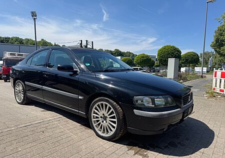 Volvo S60 2.4 Leder Klima AHK Tüv