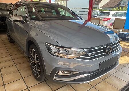 VW Passat Alltrack Volkswagen 2.0 TDI 4M PANO AHK CAM