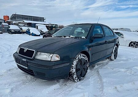 Skoda Octavia 1.8"Automatik"TÜV NEU" Zahnriemen Neu"