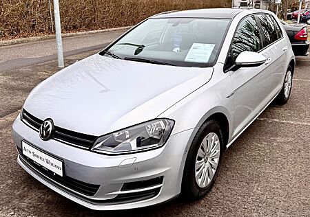 VW Golf Volkswagen VII Cup Edition Panorama-Dach Tempomat Navi